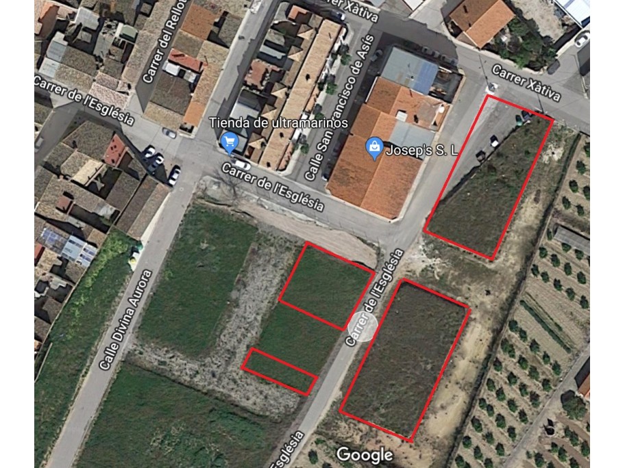 Suelo residencial en fase de urbanización en La Granja de la Costera
